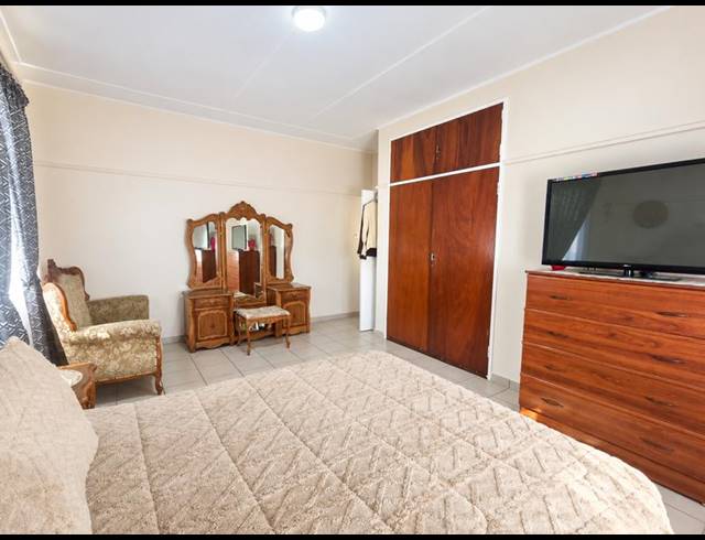 2 BEDROOM PROPERTY TO RENT IN CASSELDALE